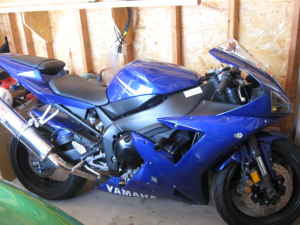 Picture of 2003 R1 motorcycle blue