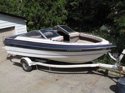 Picture of Bayliner Capri 2150 Bowrider