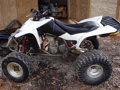 Picture of suzuki 400 ltz