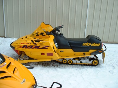 Picture of 1999 Ski-Doo MXZ 670
