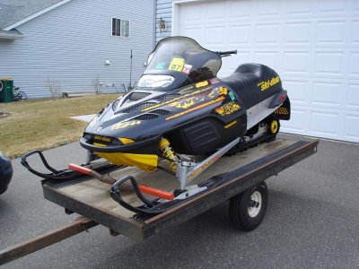 Picture of 2000 Ski-Doo MXZ 600
